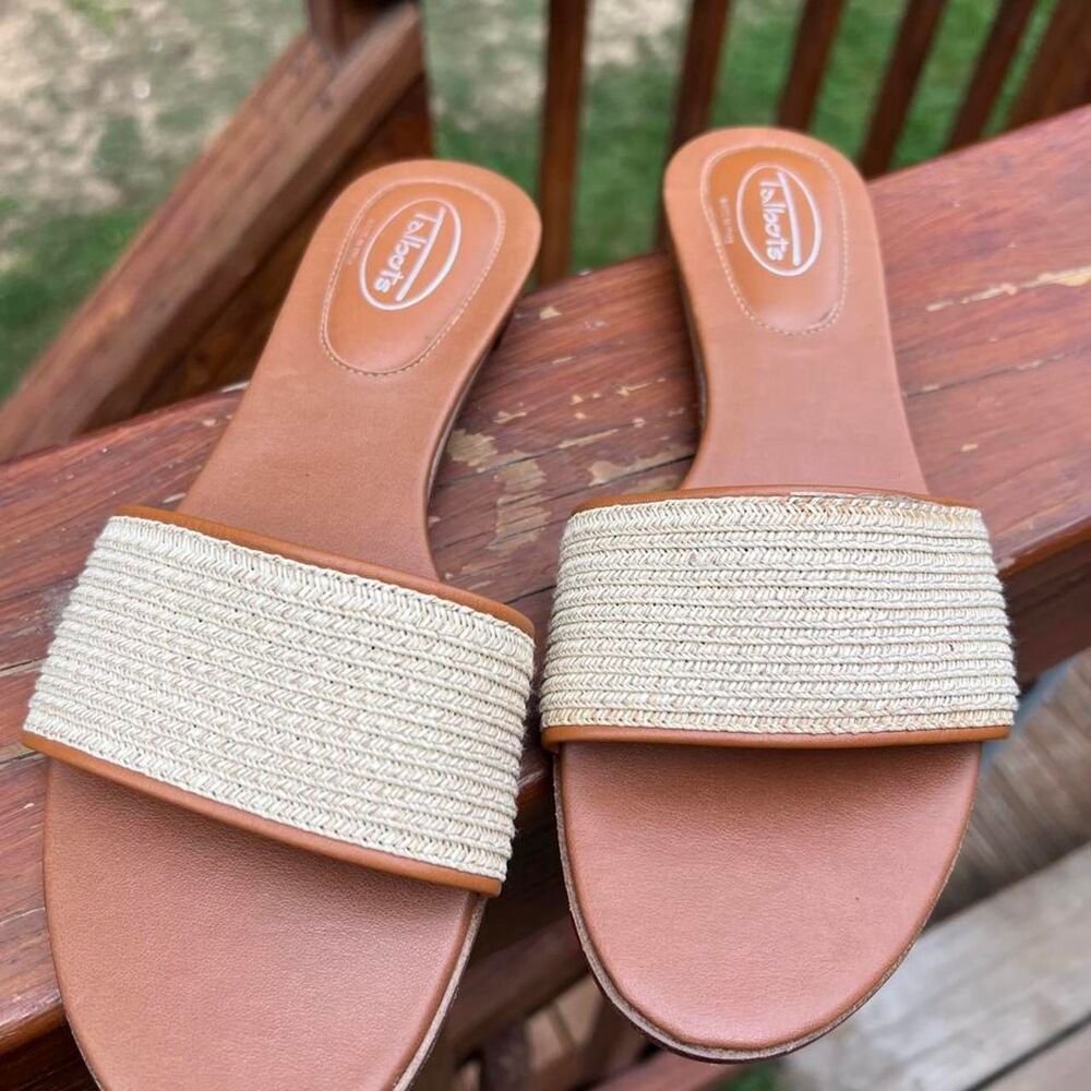 Talbots Women's 7 Tan Cream Brown Leather Slides Sandals